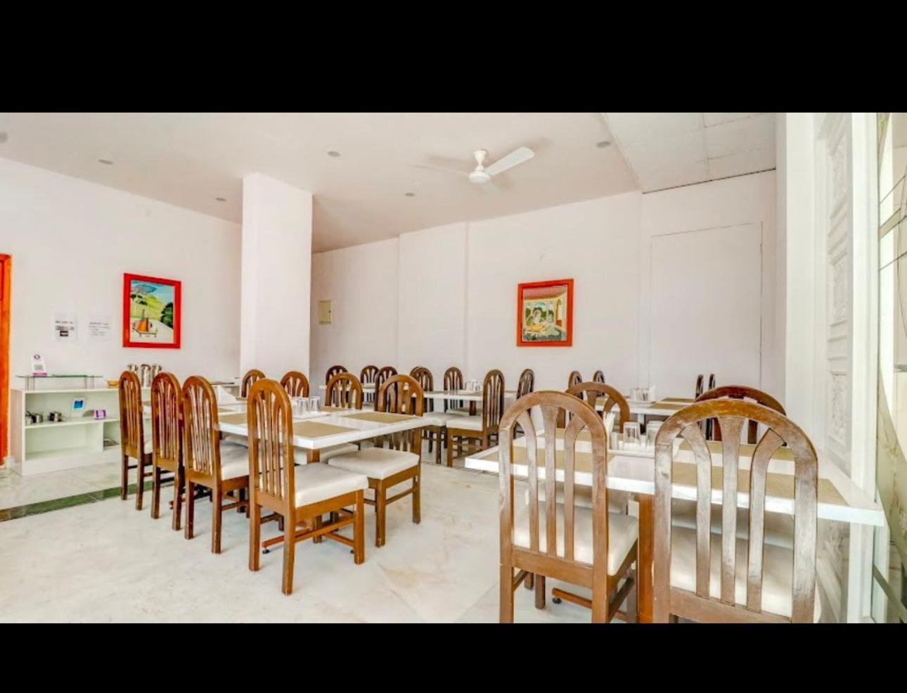 Hotel Sri Sathya Sai 班加罗尔 外观 照片